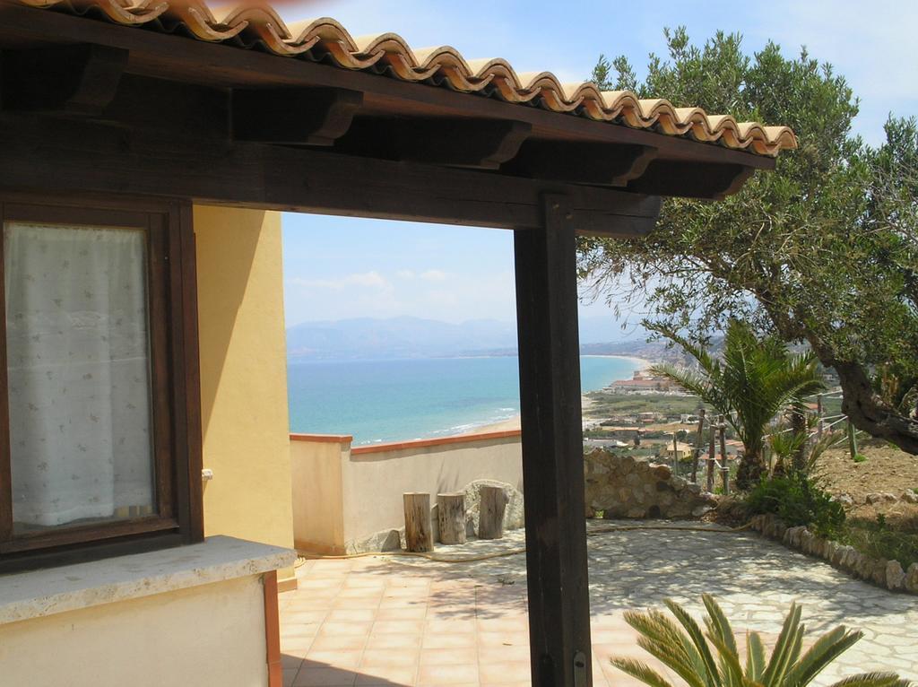 Blunda Holiday Home Castellammare del Golfo Rum bild
