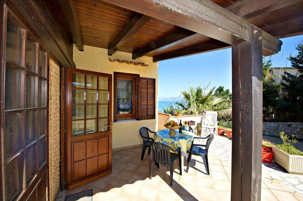 Blunda Holiday Home Castellammare del Golfo Rum bild