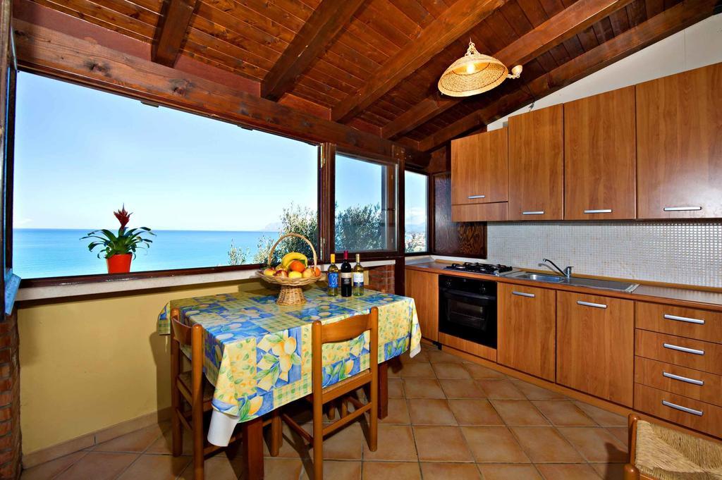 Blunda Holiday Home Castellammare del Golfo Rum bild